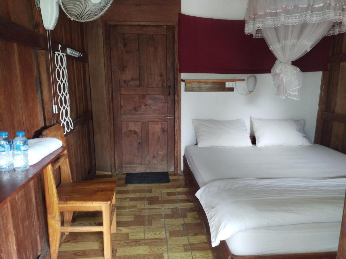 Pdv Guesthouse Muang Ngoi Εξωτερικό φωτογραφία