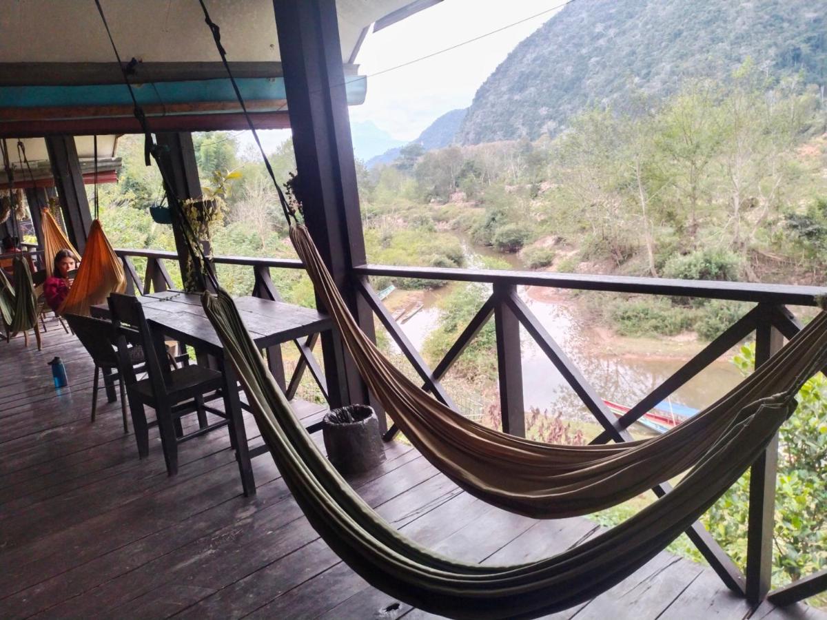 Pdv Guesthouse Muang Ngoi Εξωτερικό φωτογραφία