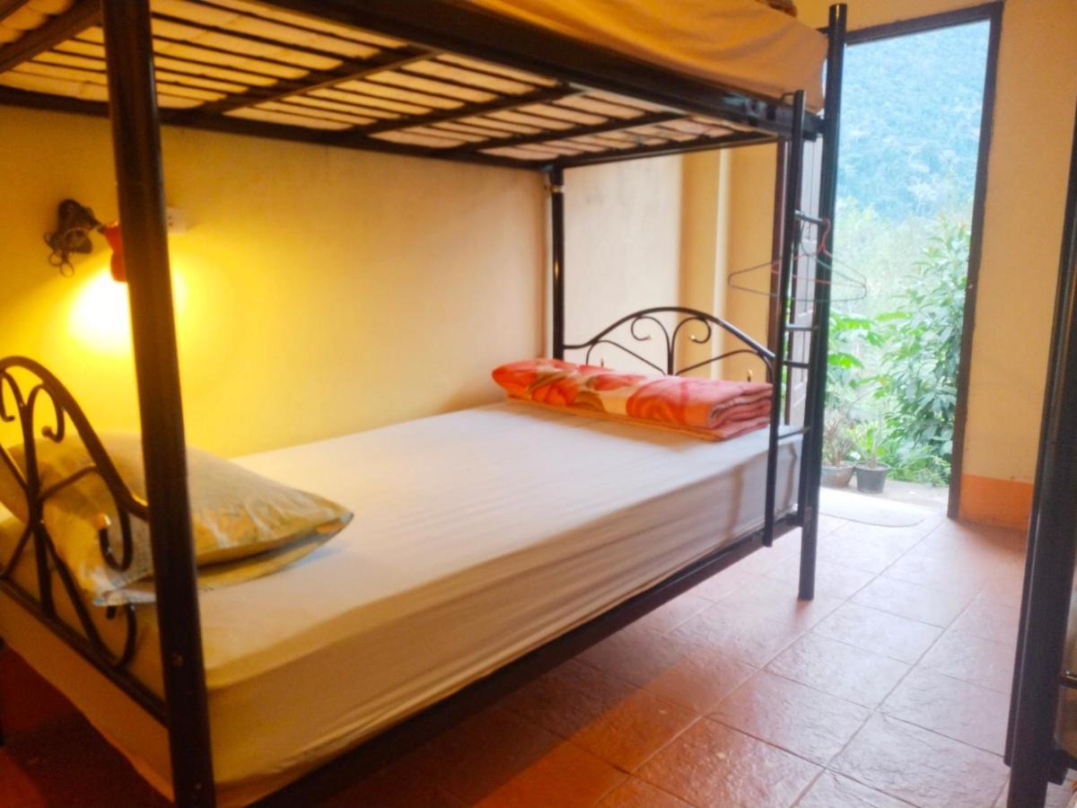 Pdv Guesthouse Muang Ngoi Εξωτερικό φωτογραφία